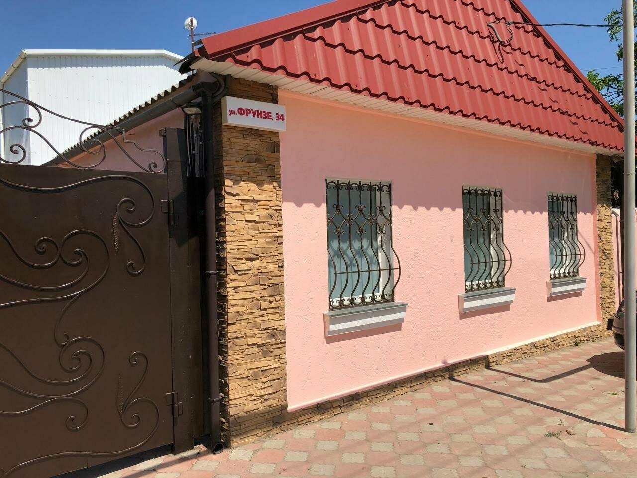 Гостиница Моника Керчь