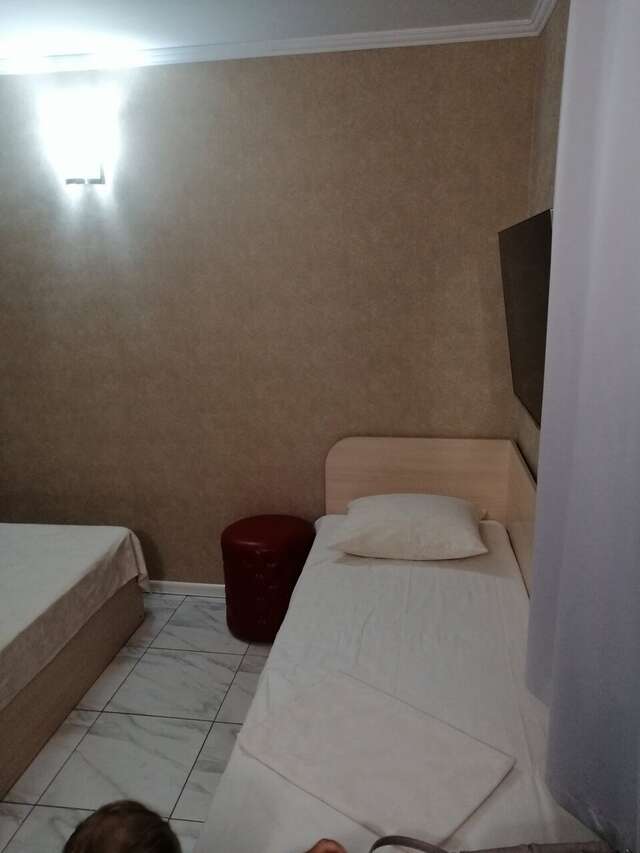 Гостиница Моника Керчь-172