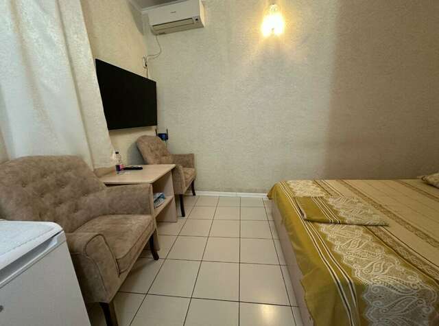 Гостиница Моника Керчь-100