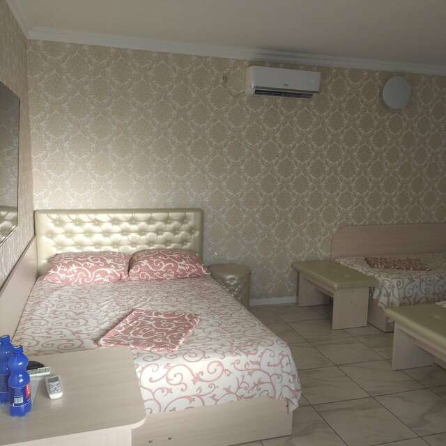 Гостиница Моника Керчь-177