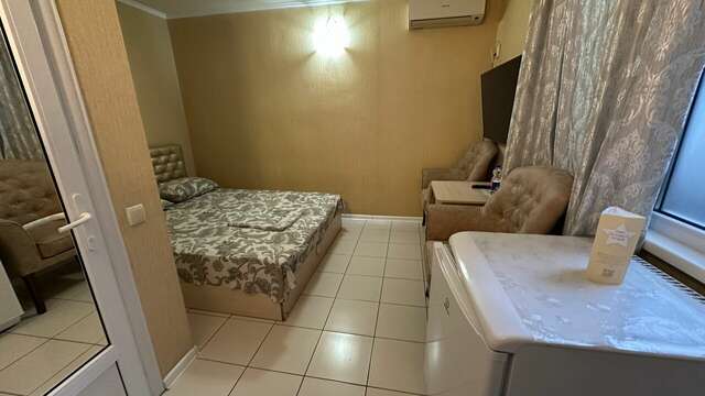 Гостиница Моника Керчь-106